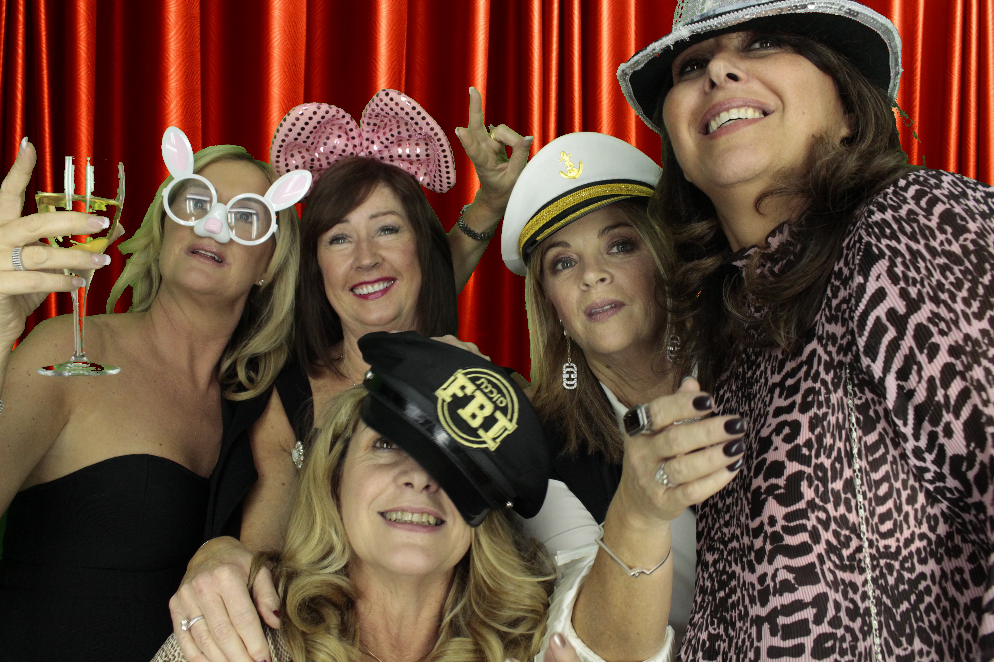 SHARON'S BIRTHDAY | View more photos from the event at gallery.myphotoboothexperience.co.uk/u/MyPhotoBoothExperienceLtd/SHARONS-BIRTHDAY